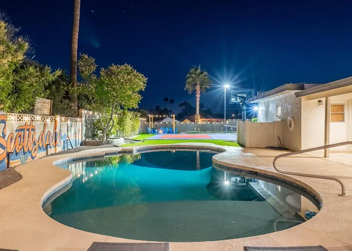 Rio Kierland Pool Hot Tub Mini Golf Fun Holiday home Phoenix