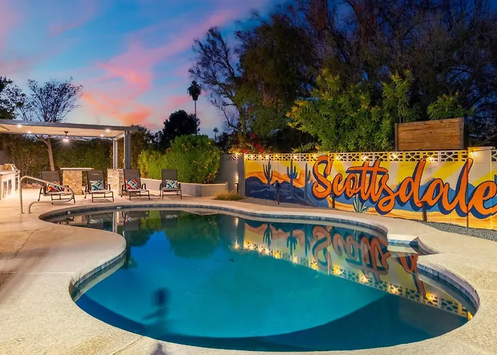 Holiday home Rio Kierland Pool Hot Tub Mini Golf Fun *
