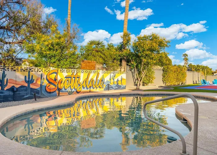 Rio Kierland Pool Hot Tub Mini Golf Fun Holiday home Phoenix