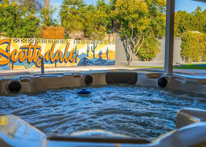 Holiday home Rio Kierland Pool Hot Tub Mini Golf Fun *